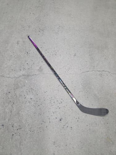 New Junior Bauer PULSE 2 Left Handed Hockey Stick P28 50 flex