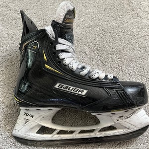 Bauer Supreme 2S Pro Hockey Skates Regular Width Size 5 (Used)