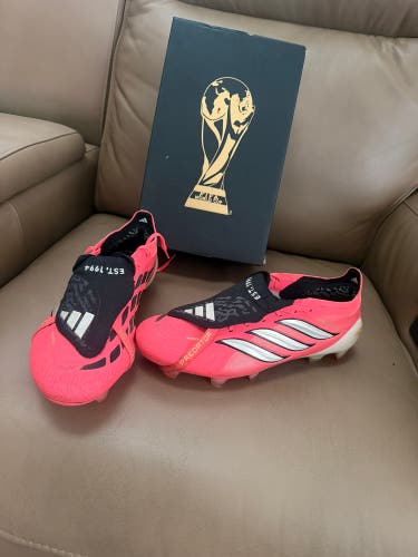 Pink Men's Size M 9.5 (W 10.5) Adidas Predator Elite FG Cleats (Used)