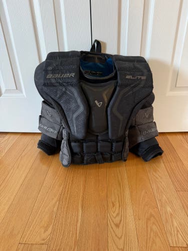 XS 2023 Bauer Elite Goalie Chest Protector (Used)