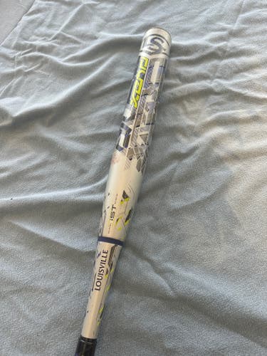 Louisville Slugger Xeno Composite Bat (-10) 22 oz 32" (Used)