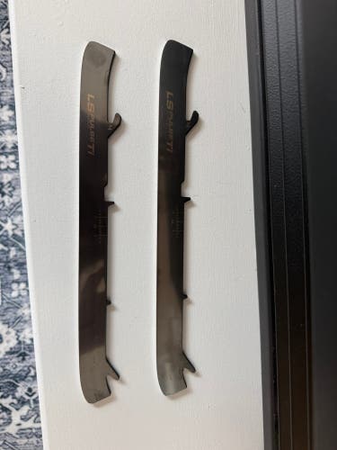 Bauer LS Pulse Ti Goalie 238 mm (New)