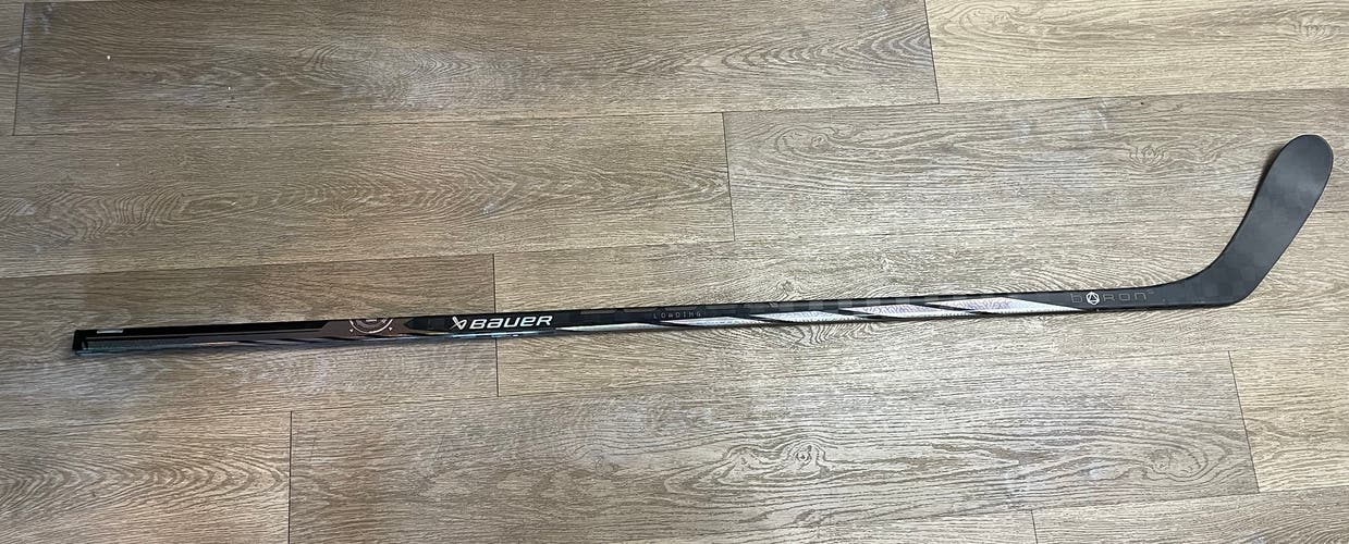 New Pro Stock Bauer ADV(BGP2B) Dressed as Proto NHL Hockey Stick 77 Flex LH P28