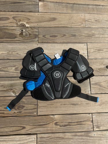 Medium/Large Adult Warrior Evo Shoulder Pads (Used)