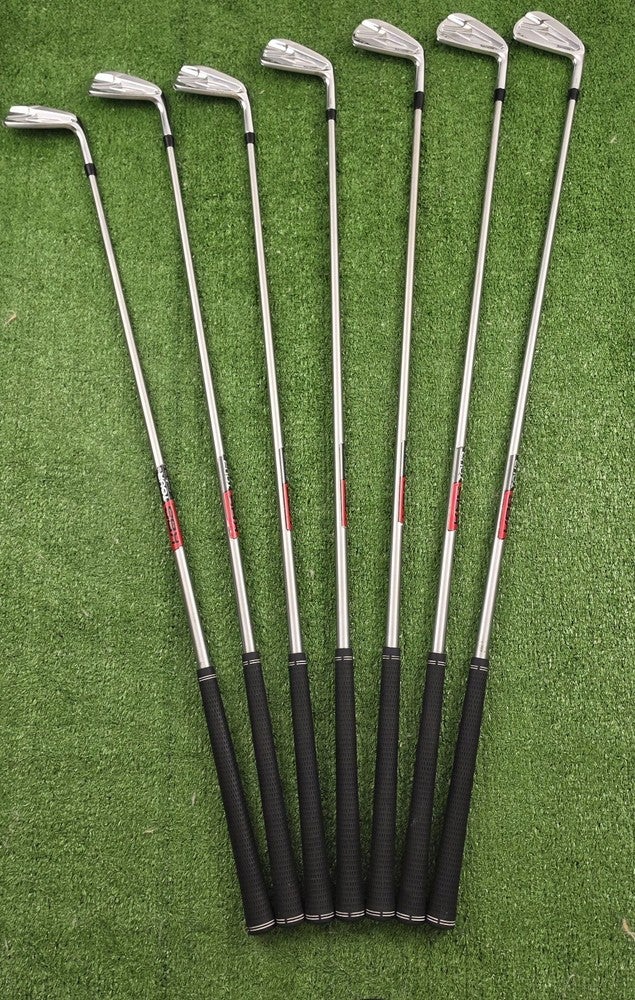 Srixon ZX7 Forged Iron Set 4-PW KBS Tour C-Taper 130 X Extra Stiff
