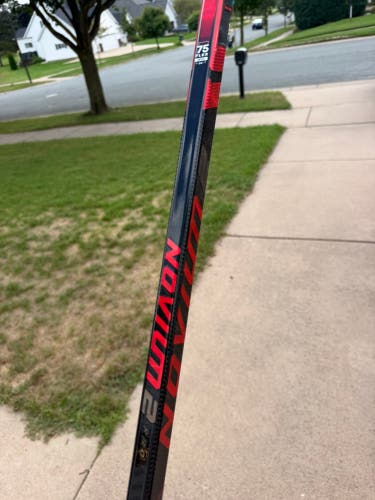 Senior Warrior Novium 2 Pro Left Hand Hockey Stick W03 P92 75 Flex New
