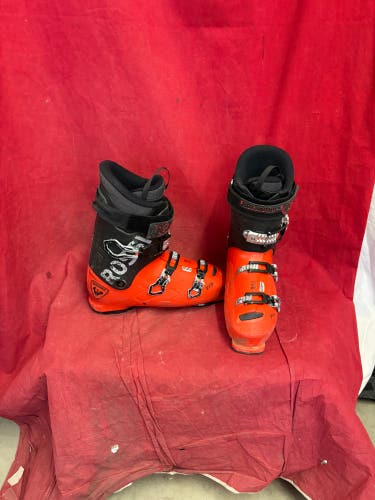 Ski Boots: Mondo 30 & up Unisex Rossignol All Mountain Ski Boots (Used)