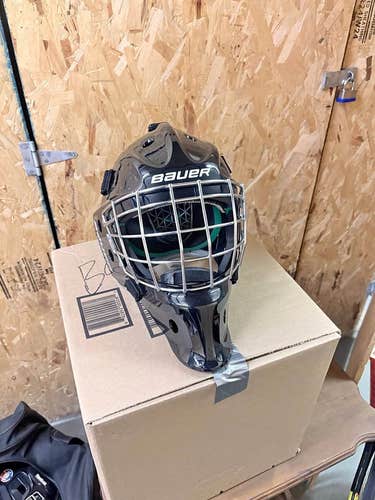 Bauer NME 3 Goalie Mask (Senior Small)
