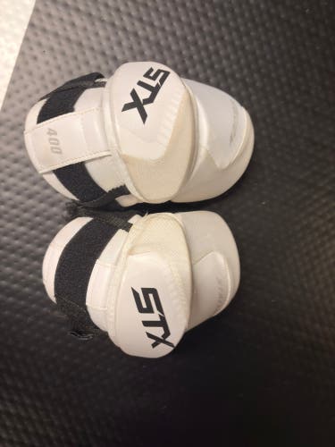 Medium Adult STX Stallion 400 Arm Pads (Used)