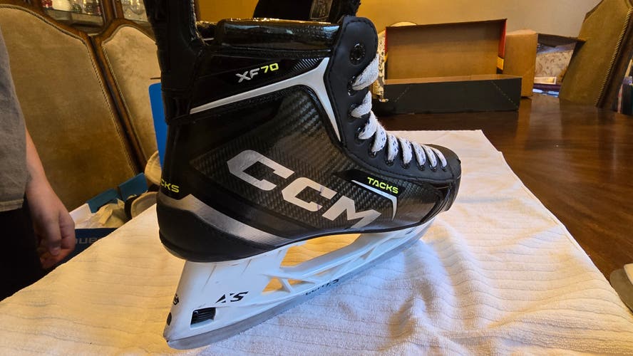 Black/Gray 2025 CCM Tacks XF Hockey Skates Regular Width 9.5 (Used)