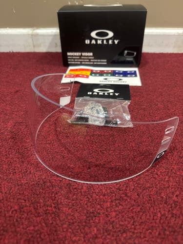 Oakley Straight Cut Visor (New) Item#OKTR
