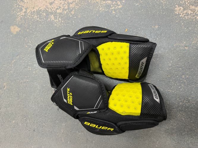 Intermediate Large Bauer Supreme Ignite Pro + Elbow Pads (New)
