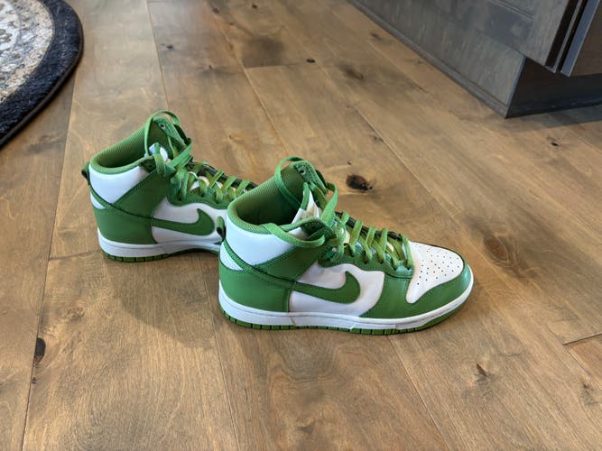 Green Unisex Size 6.5Y Big Kids/Youth Nike Dunk High Retro “Chlorophyll” Shoes (Used)