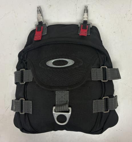 Oakley Tactial AP Adjustable Payload Luggage/Backpack Clip-On Accessory Bag