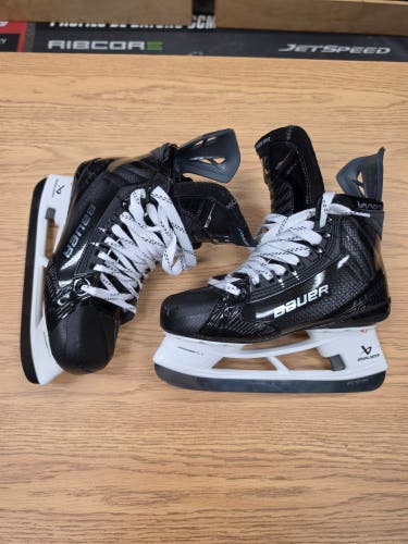 Size 8.75 Fit 3 NEW! Bauer Vapor Flylite Hockey Skates Pro Stock (New) #2