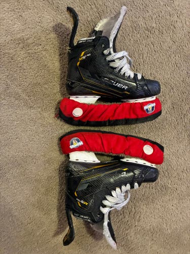Black 2022 Bauer Supreme M5 Pro Hockey Skates 7 (Used)