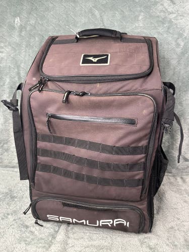 Black Mizuno Bags & Batpacks Catcher's Bag (Used)