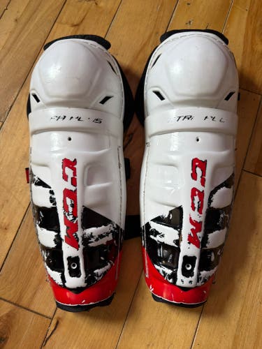 Youth CCM JetSpeed FT4 10" Shin Pads (Used)
