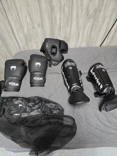 Muay Thai Boxing MMA Gear