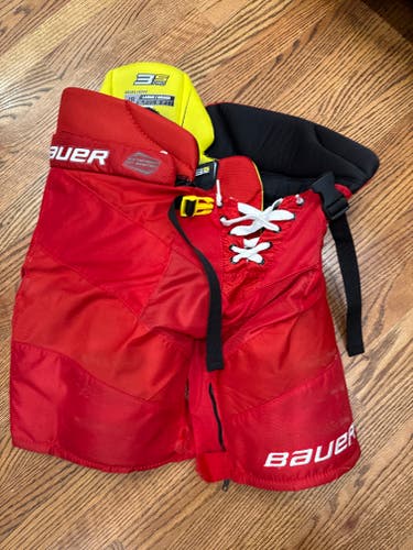 Bauer Supreme 3S Pro Junior Large Hockey Pants – Red (Used)