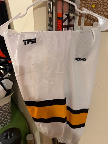White Junior Large TPS Socks (Used) Size 25”