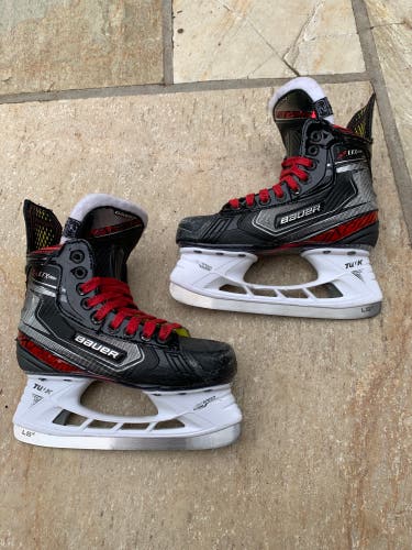 Bauer Vapor ltx Pro+ Hockey Skates Regular Width Size 2 (Used)