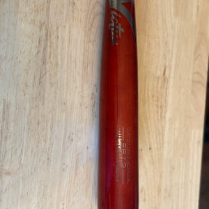 2023 Victus EB12 Maple BBCOR Certified Bat (-3) 29 oz 32" (Used)
