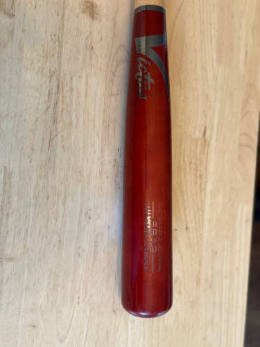 2023 Victus EB12 Maple BBCOR Certified Bat (-3) 29 oz 32" (Used)