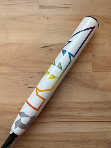 2025 DeMarini Prism 33/22 (-11) Fastpitch Softball Bat