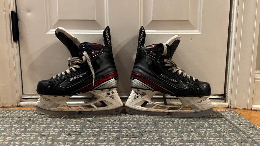 2019 Bauer Vapor 2X Pro Hockey Skates Regular Width Pro Stock 7.5 - Artturi Lehkonen