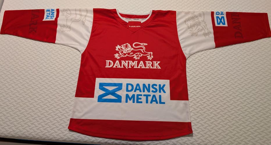 2025 Denmark Bauer National Team Jersey Size Small NOOB