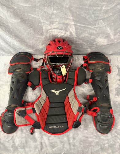 Red Youth Mizuno Samurai Catcher's Combo (Used)