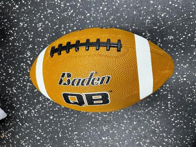 New Baden QB Rubber football 11849-BDNF9R