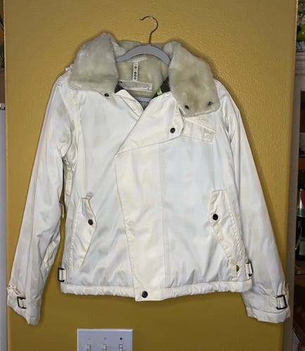 Burton’s ski jacket (sm ladies)