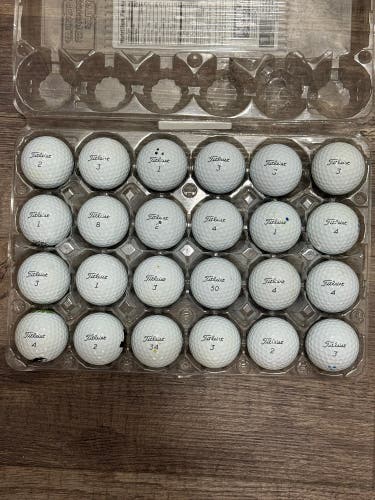 24 Titleist Pro V1 Golf Balls - 4A Near-Mint Condition