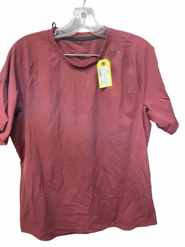 Lululemon Men's Athletic T-Shirt Size Large Maroon