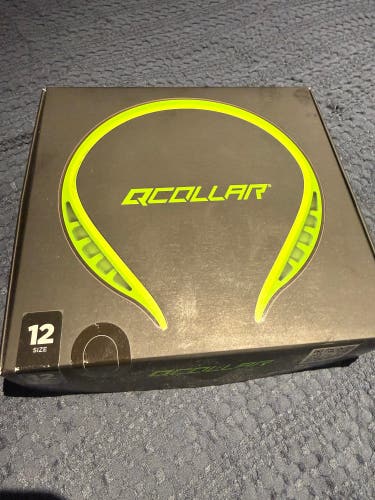 Brand New Q collar Size 12