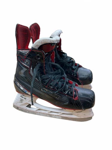 Bauer Vapor X2.7 Size 4.5 Hockey Skates