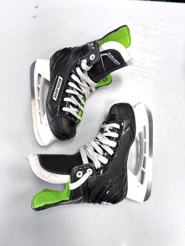 Used Bauer XLP Junior Hockey Skate Junior 01 11860-S000315653