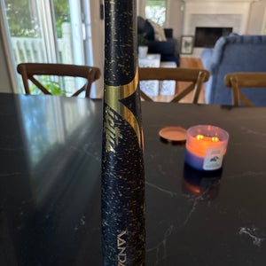 Victus Wood Bat (-3) 28 oz 31" (Used)