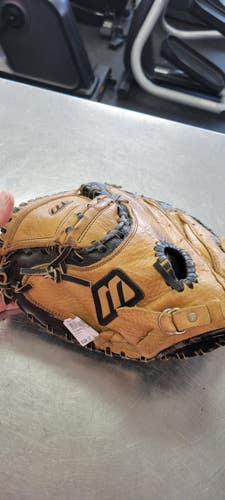 Used Mizuno GXC 100 BB/SB Catchers LH Throw None 33" 11497-C000161495