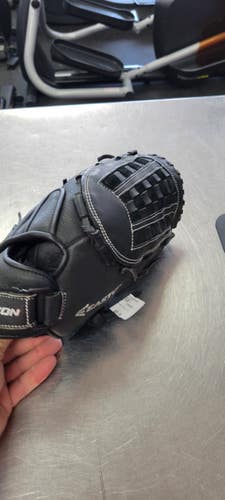 Used Easton RIVAL 13 BB/SB Glove RH Throw Black 13" 11497-C000161496