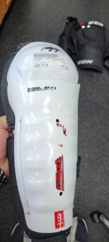 Used WinnWell SHIN GUARD Youth Shin Guards White 10" 11497-S000161478