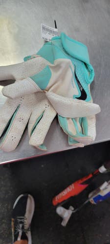 Used Nike BB/SB Batting Gloves None SM 11497-S000161472