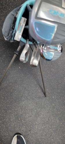 Used Cobra KING JR Jr Package Set RH Royal Blue 7 Piece 11497-S000161454