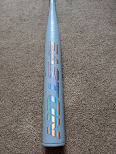 Like New 2025 Easton Ghost Unlimited Composite Bat (-11) 22 oz 33" (Used)
