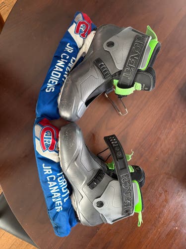 Bauer Konekt Hockey Goalie Skates Size 5 (Used)