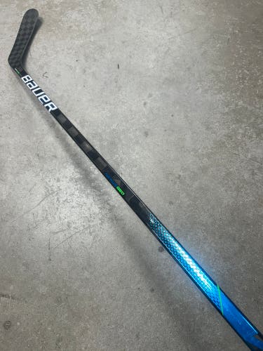 70 Flex P92M Senior Bauer Nexus Geo Right Hand (New) Pro Stock