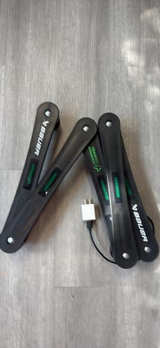 BAUER DIGITAL STICK HANDLING TRAINER