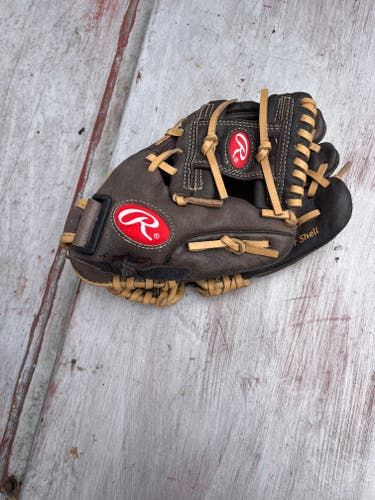 Infield RH Rawlings Baseball Glove 10.5" (Used)